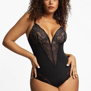 The Popilush Lace Bodysuit - Size 2XL